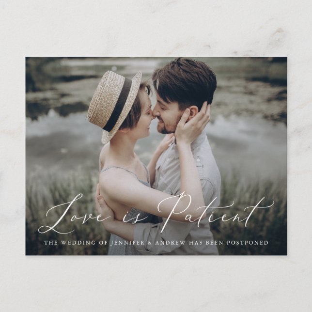 Delikate Script-Liebe ist Patient Ändern des Datum Ankündigungspostkarte (Vorderseite)