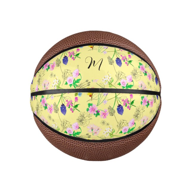Delikate Wildblumen in hellgelb. Custom Mini Basketball (Vorderseite)
