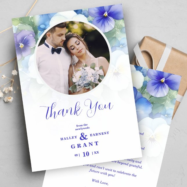 Delikates Romantisches Classic Bläserblau-Shades-F Dankeskarte (Delicate Romantic Modern Classic Floral Blue Shades Photo Thank You Card with Envelope.)