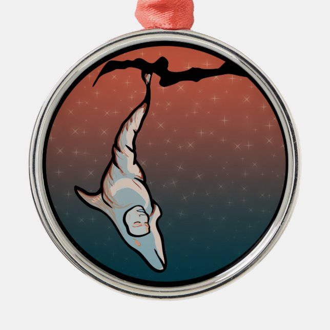 Delphin-Cocoon Silbernes Ornament (Vorne)