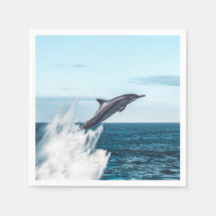 Delphin, die aus dem Ozean austreten Serviette