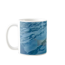 Delphin unter Wasser