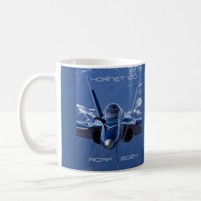 Demo 2024 für das Hornet 100 CF18 Kaffeetasse (Links)