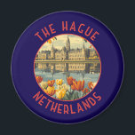 Den Haager Niederlande rückwärts gestörter Kreis Magnet<br><div class="desc">Das Haager Retrovektor-Reisedesign. Den Haag ist eine Stadt an der Nordseeküste des Westerns Niederlande.</div>