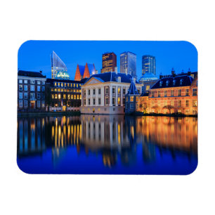 Den Haager Skyline bei rechteckigem Magneten mit b Magnet