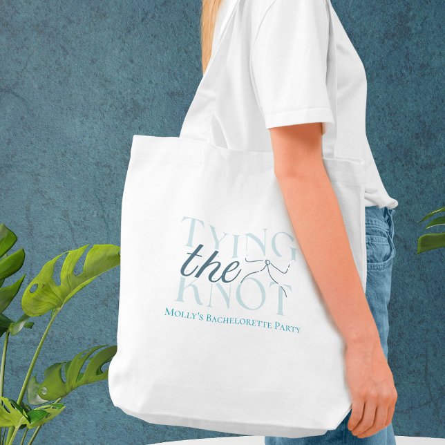Den Knoten binden - elegantes Minimalistisches Hoc Tragetasche (Tying the Knot tote bag with modern font – perfect for bridesmaid proposals or bridal celebrations!)