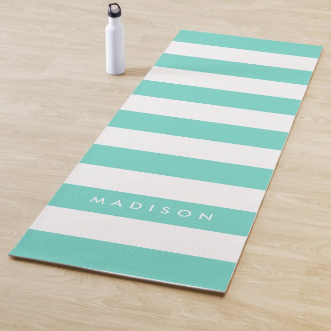 Den Namen Preppy Turquoise & White Stripes anpasse Yogamatte (Beispiel)