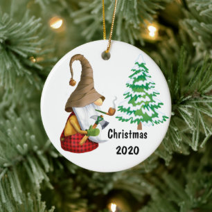 Den Weihnachtsbaum abbauen Keramik Ornament