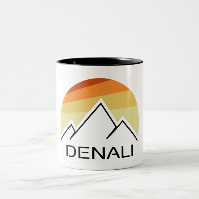 Denali Alaska Retro Zweifarbige Tasse (Mittel)