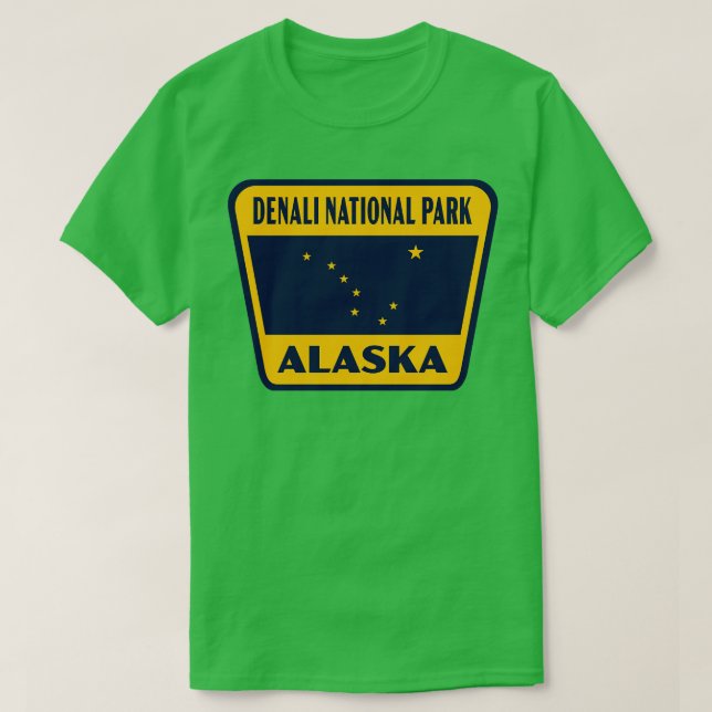 Denali Nationalpark Alaska Retro Abzeichen Yellow T-Shirt (Design vorne)