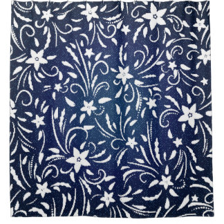 Denim Blooms: Hintergrundinformationen zu Blumenmu Duschvorhang