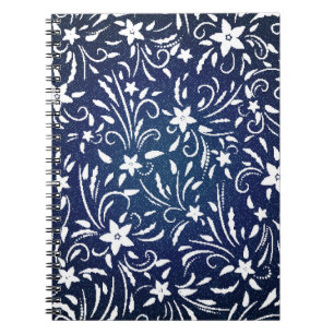 Denim Blooms: Hintergrundinformationen zu Blumenmu Notizblock