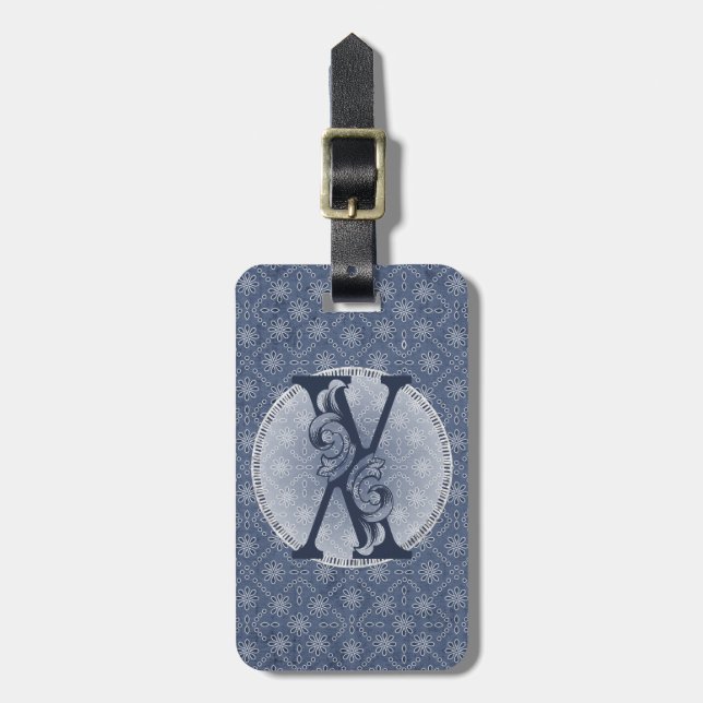Denim Blue Decorative Monogram "X" Gepäckmarke Gepäckanhänger (Vorderseite vertikal)