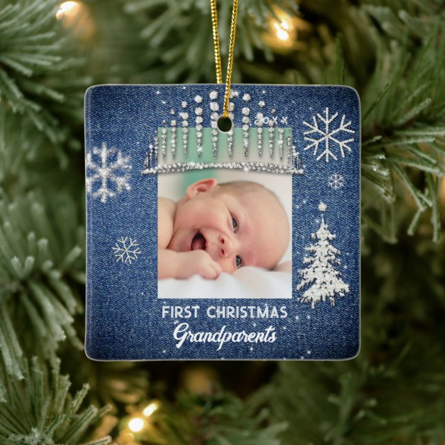 Denim Diamonds First Christmas Tiara GrandelEltern Keramikornament (Baum)