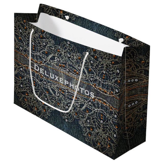 Denim Gems Große Geschenktüte (Vorderseite Schrägansicht)