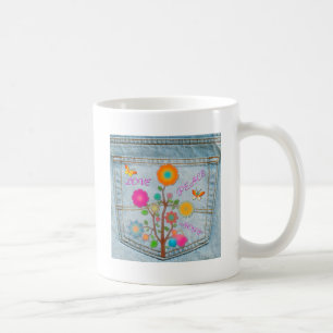Denim-Hintertaschen-Blumen Frieden Liebe Hoffnung Kaffeetasse