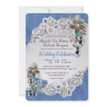 Denim mit Cream Blume Lace und Kostümschmuck