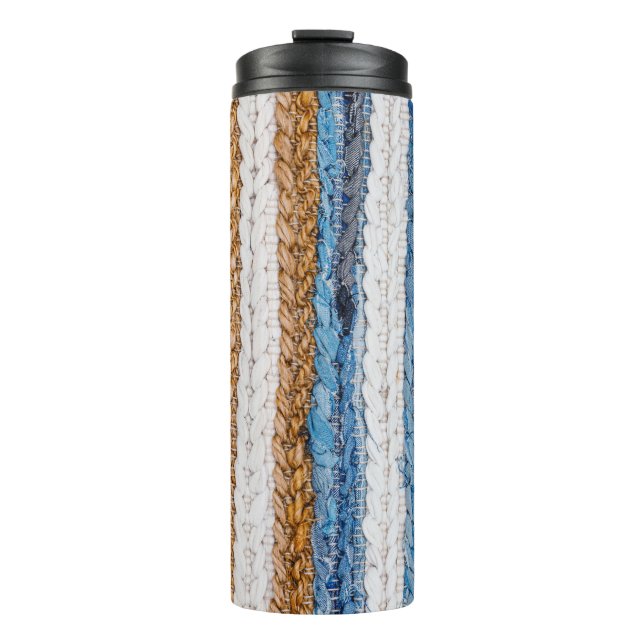 Denim Patchwork: gerecycelt Jeans Teppich. Thermosbecher (Vorderseite)