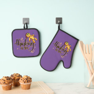 Denken Sie an Ihr Funny Halloween Voodoo Doll Ofenhandschuh & Topflappen-Set