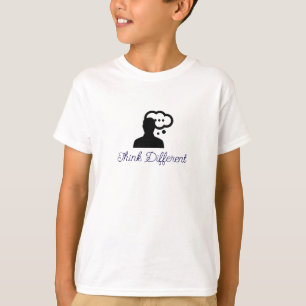 Denken Sie an verschiedene Slogan Stilvolle Jungs' T-Shirt