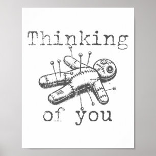 Denken Sie an Voodoo Doll Funny Halloween 2024 Poster