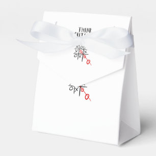 Denken Sie über den Kasten nach Geschenkschachtel