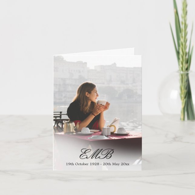 Denkmal-Beerdigung einfaches White Overlay-Foto Einladung (Vorderseite)