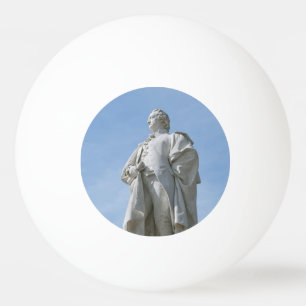Denkmal von Johann Wolfgang von Goethe in Berlin Tischtennisball