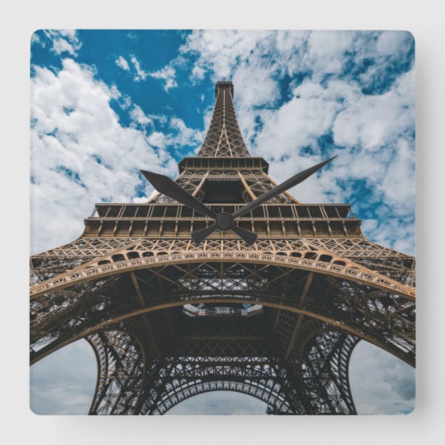 Denkmäler | Blick auf den Eiffelturm Quadratische Wanduhr (Vorderseite)
