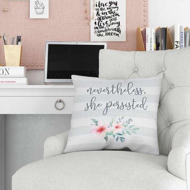 Dennoch beharrte sie darauf, kissen (Von Creator hochgeladen)