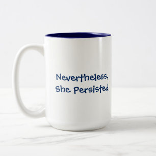 "Dennoch, bestand sie" Marine u. Weiß-Zitat fort Zweifarbige Tasse