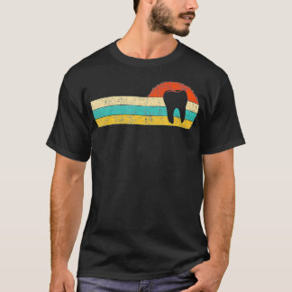 Dentist Retro Vintage Dental Surgeon Mouth Doctor  T-Shirt