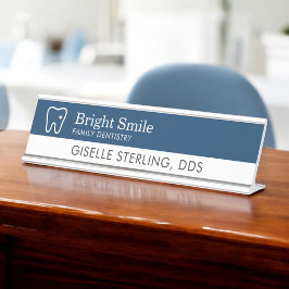 Dentist Tooth Logo Navy Blue Modern Office Schreibtischnamensplakette