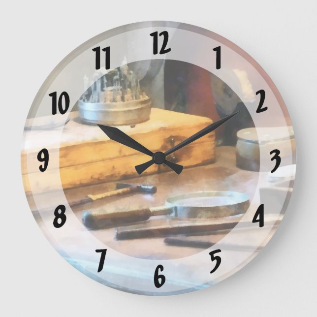 Dentist Workbench Große Wanduhr (Vorderseite)