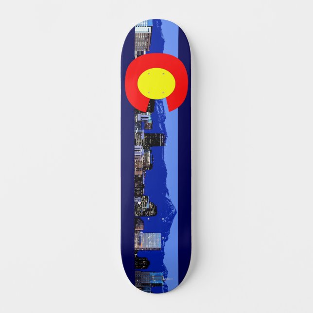 Denver Colorado Flag Berg und Stadt Skateboard (Vorderseite)