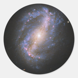 Der abgehaltene Spiralarm NGC 6217 Runder Aufkleber