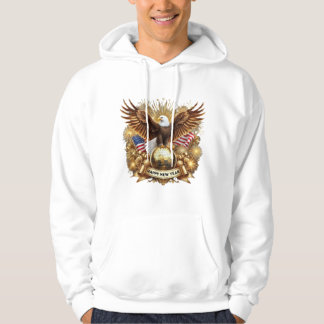 Der amerikanische Adler freut sich über das neue J Hoodie