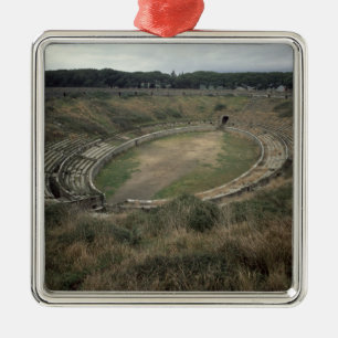 Der Amphitheatre Ornament Aus Metall
