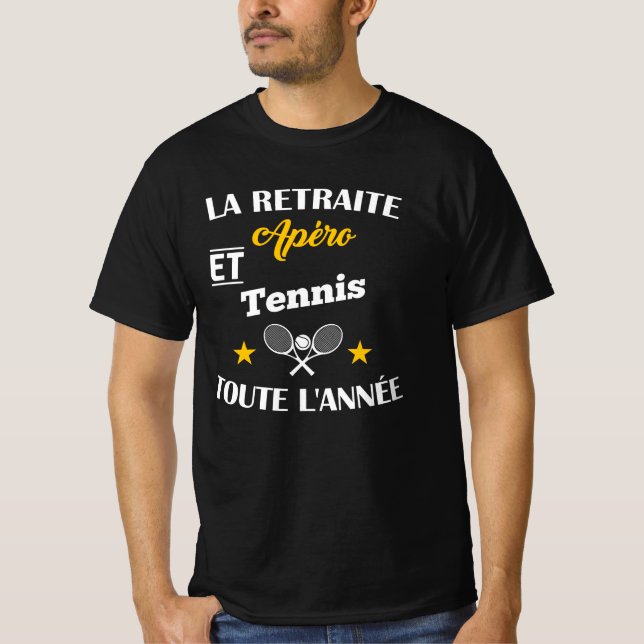 Der Apéro und Tennis das ganze Jahr über T-Shirt (Vorderseite)