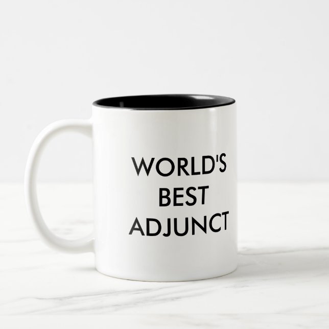 Der beste Anhang der Welt Zweifarbige Tasse (Links)