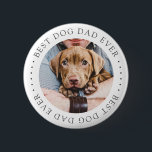 Der beste Hund-Vater je Elegantes einfaches, benut Button<br><div class="desc">Dieses einfache und klassische Design besteht aus Serifentypografie und fügt ein benutzerdefiniertes Foto hinzu.</div>
