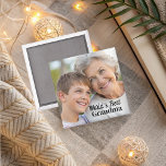 Der beste Oma-Magnet der Welt Magnet<br><div class="desc">Feiern Sie Ihre Oma mit diesem herzlichen und individuell gestaltbaren Magneten, der neben einem hochgeehrten Foto den Text "Das beste Oma der Welt" enthält. Ein perfektes Geschenk zum Geburtstag, Muttertag oder jede Gelegenheit, um Ihre Liebe und Wertschätzung zu zeigen!.. dieser Oma Magnet wird ihr sicherlich ein Lächeln ins Gesicht bringen....</div>