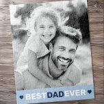 Der beste Papa aller Foto Herz blauer Väter Tag Puzzle<br><div class="desc">Jigsaw Puzzle zeigt Ihr individuelles Foto und den Text "Bester Papa je" unten,  flankiert von hellblauen Herzen.</div>
