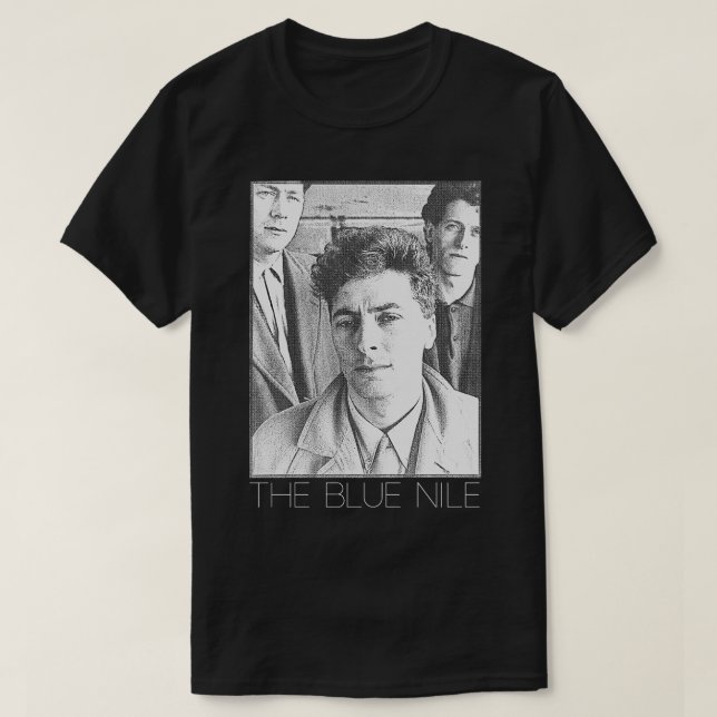 Der blaue Nil-80er-ästhetische Lüfterdesign T-Shirt (Design vorne)