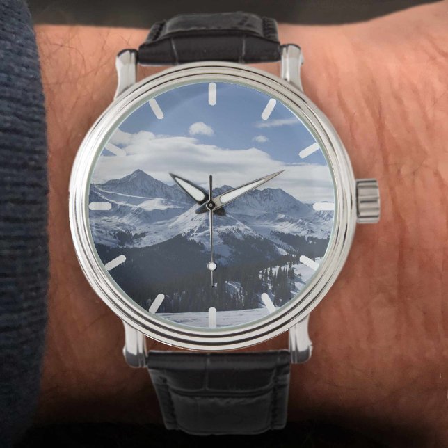 Der Blick auf die Alpen. Alpen Armbanduhr (Von Creator hochgeladen)