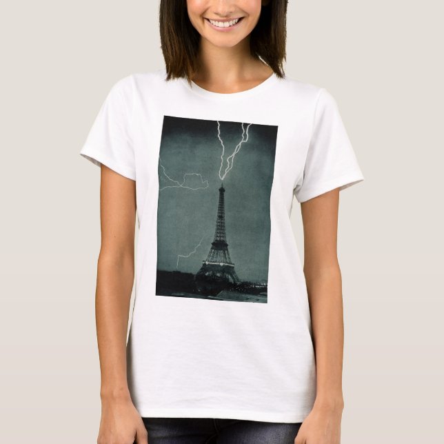 Der Blitz trifft auf den Eiffelturm T-Shirt (Vorderseite)