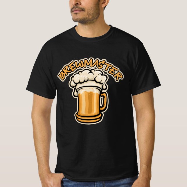 Der Brewmaster braucht eine Bier-Tasse T-Shirt (Vorderseite)