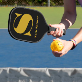 Der Buchstabe "S" und ein persönlicher Name Schwar Pickleball Schläger