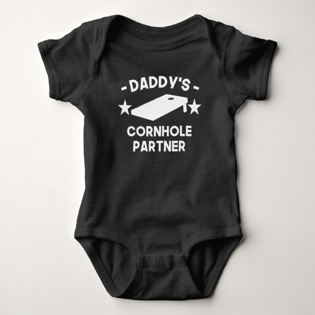 Der Cornhole des Vatis Partner Baby Strampler (Vorderseite)