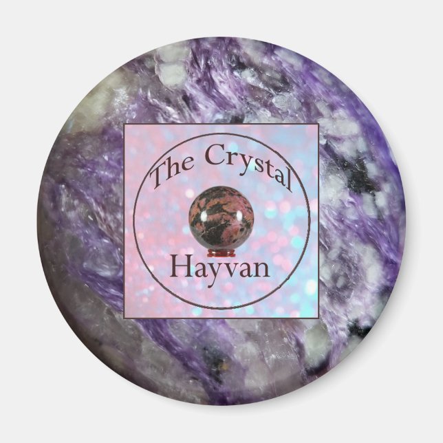 Der Crystal Hayvan Magnet mit Charoitbild (Vorne)